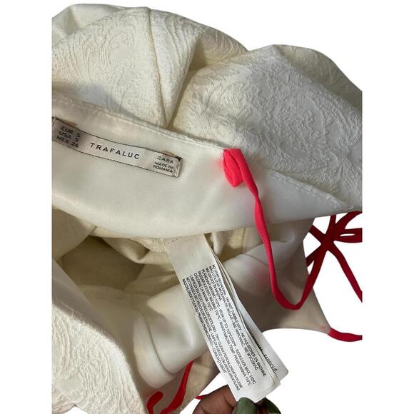 Chic White Mini Dress with Pink Straps - Picture 6 of 6